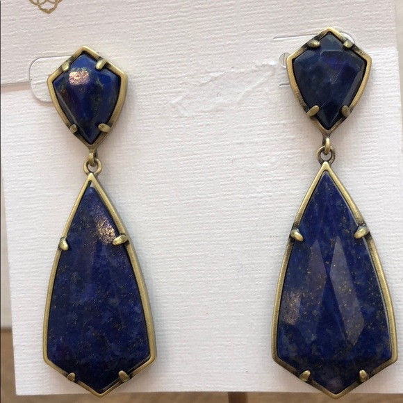 Kendra Scott Carey Earrings. - Picture 4 of 5